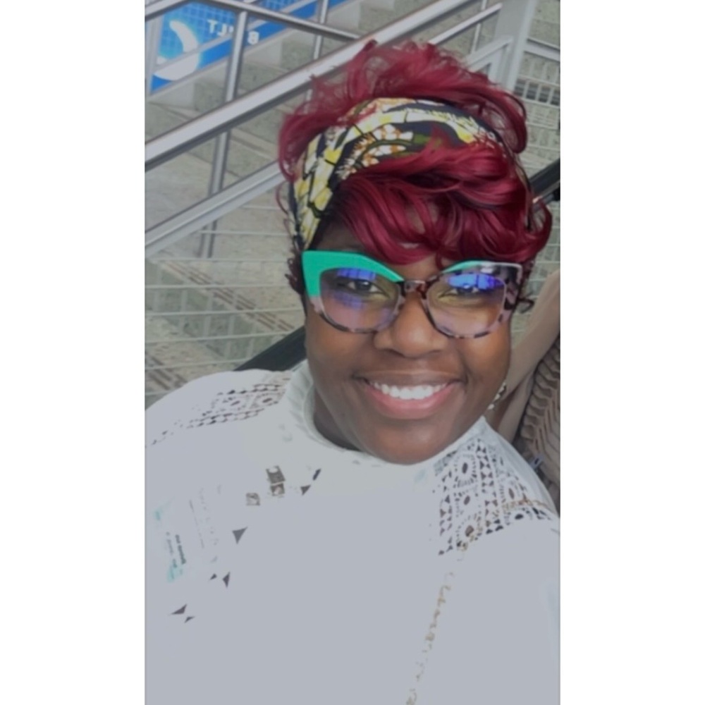 Meet your Posher, Sshalonda